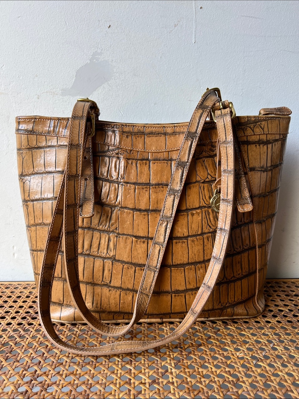 Vtg Brahmin Women's Croc-Embossed Tan Shoulder Tote